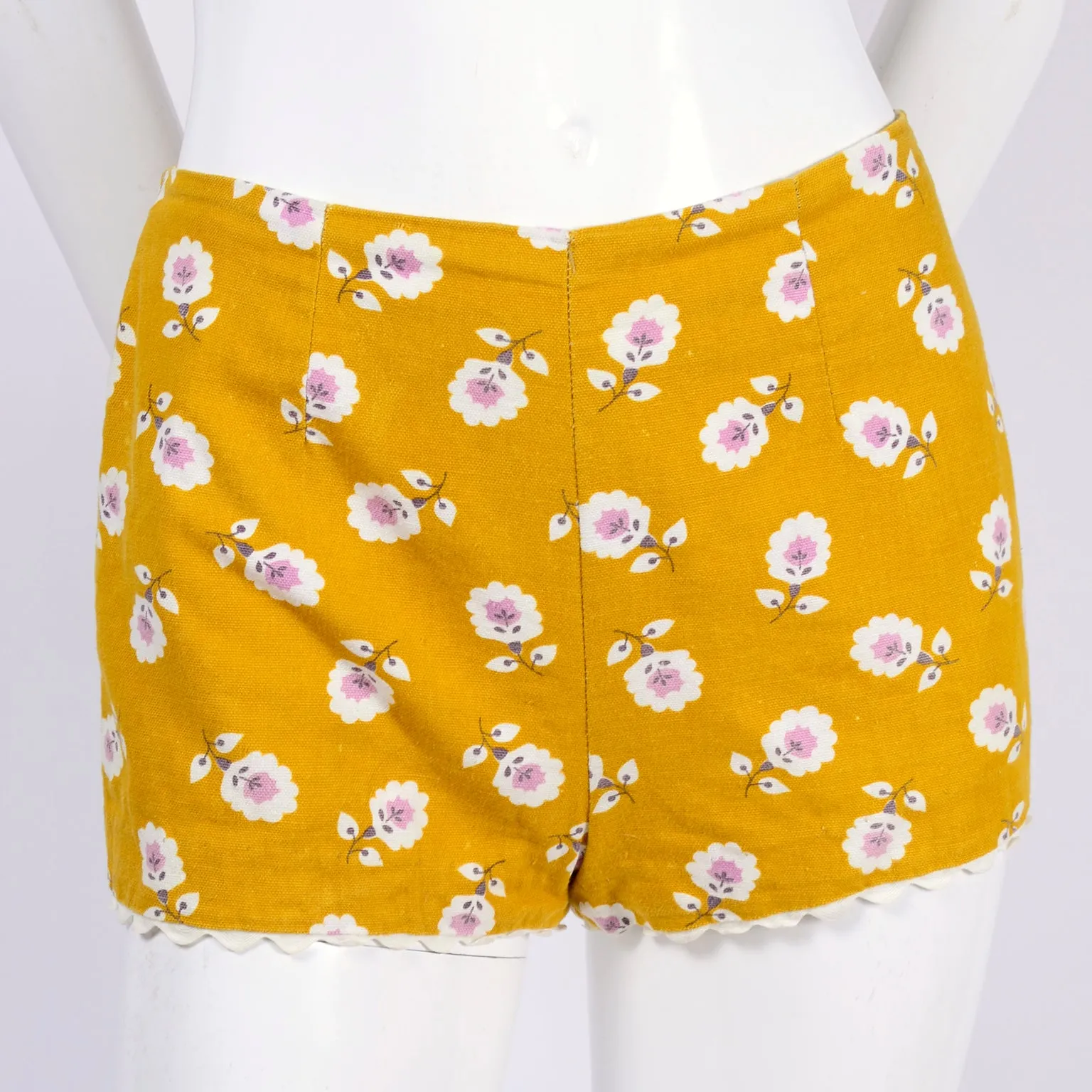 ﻿1960s Mustard Yellow Floral Two Piece Swimsuit or Playsuit