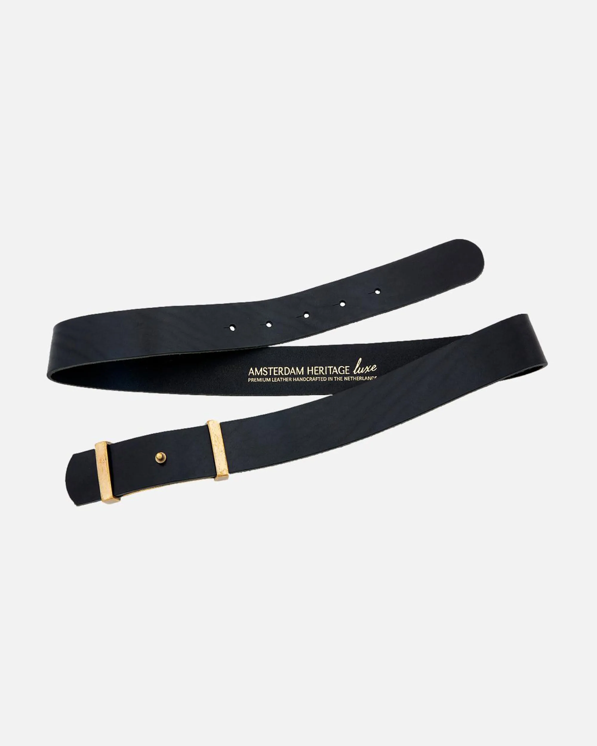 MADE TO ORDER Jip | Slimming Buckleless Leather Belt