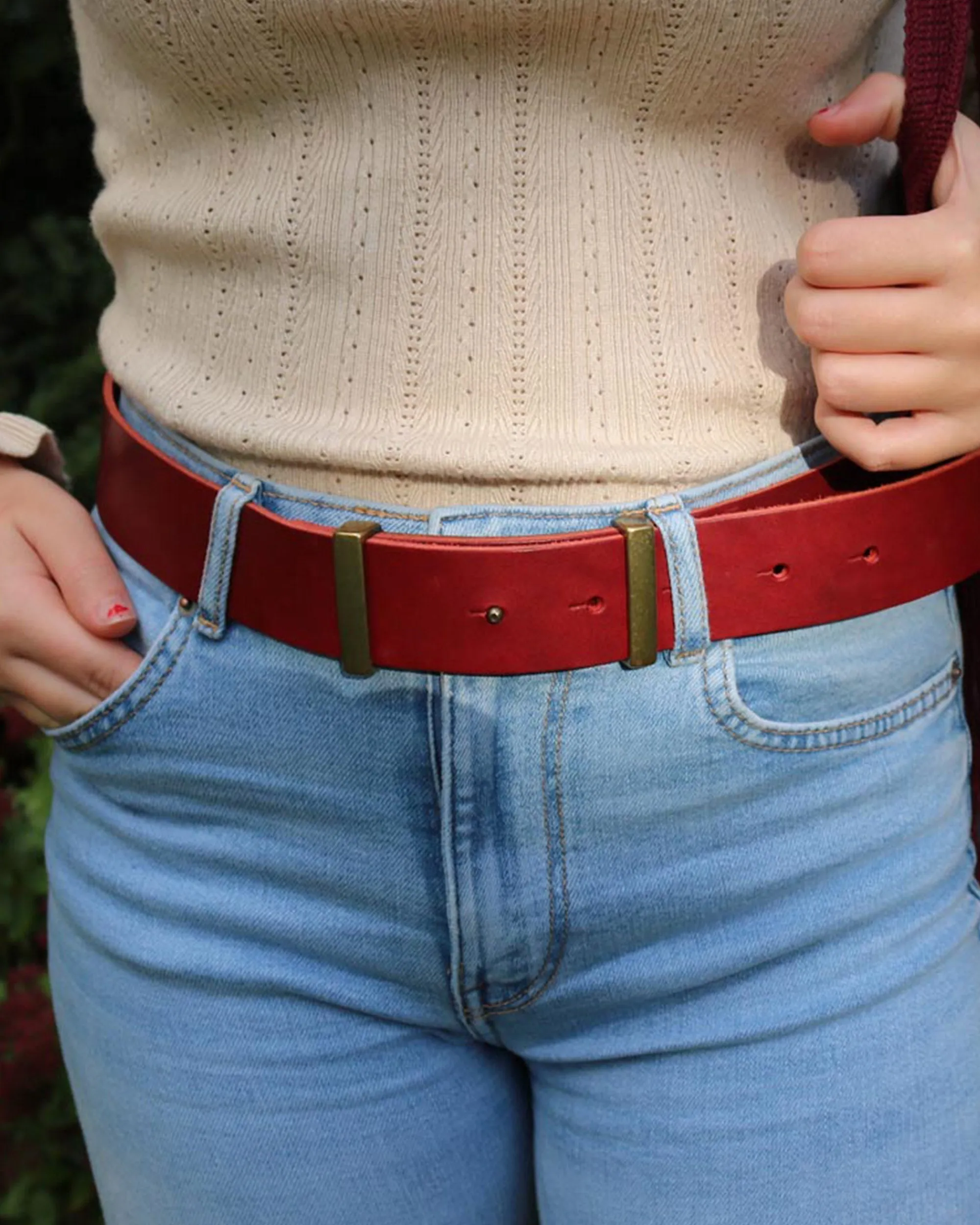 MADE TO ORDER Jip | Slimming Buckleless Leather Belt