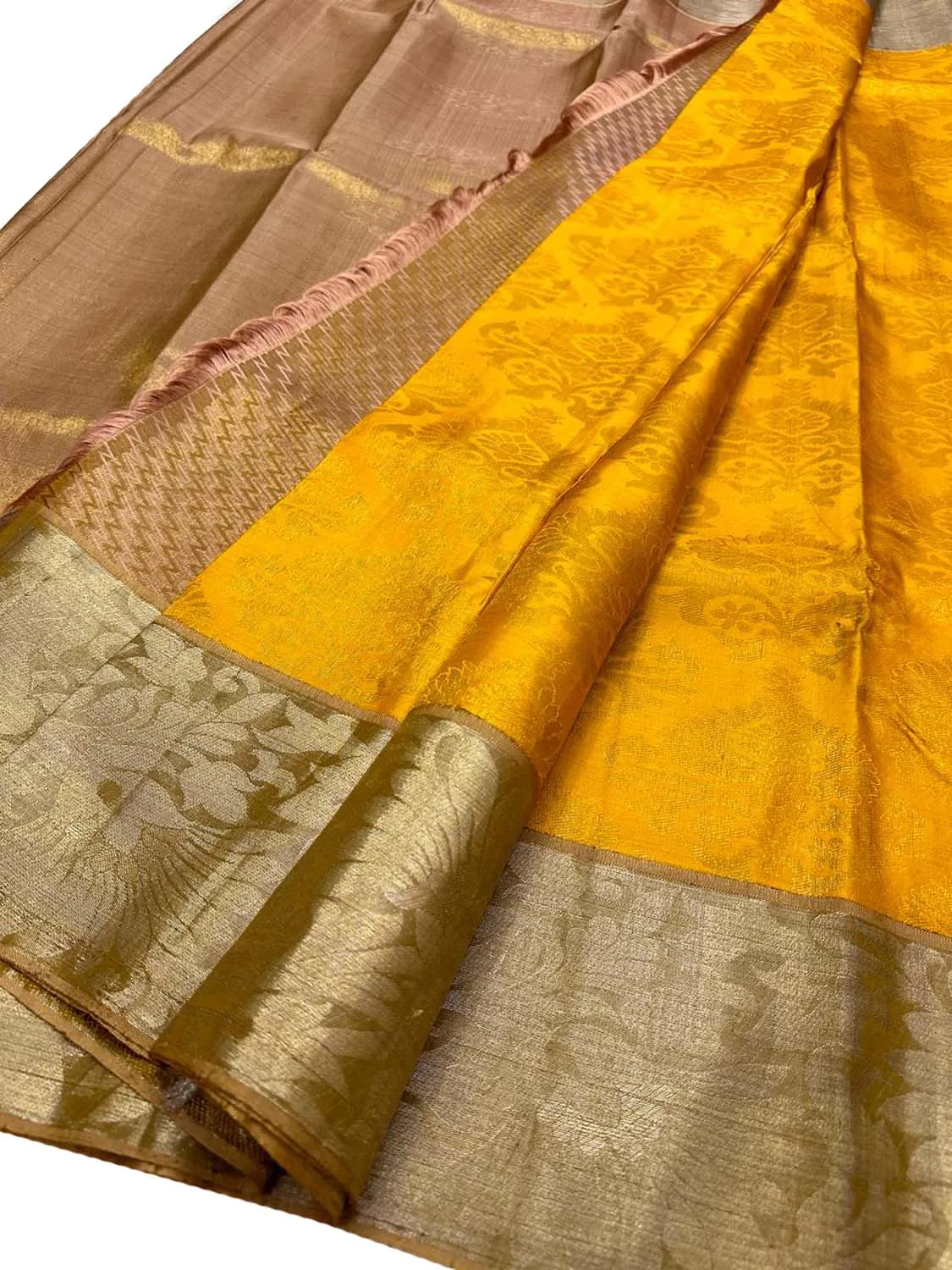 Yellow Handloom Kanjeevaram Silk Saree - Pure Elegance